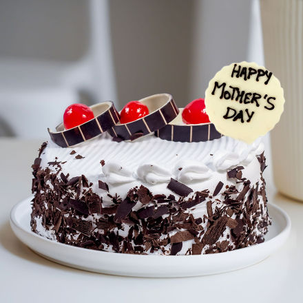 Satiate your mother’s taste buds with online cake delivery Kolkata on Mother’s Day from MyFlowerApp:
