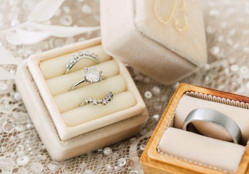Buying an Engagement Ring? Here Are 7 Things to Consider First.