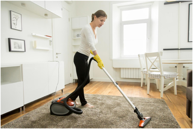 How to Clean Your Carpets Before Moving In